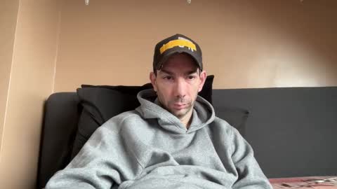 Snapshot of j_dc chatting on 11/06/25, 02:29 j_dc online show from 11/06/25, 02:29