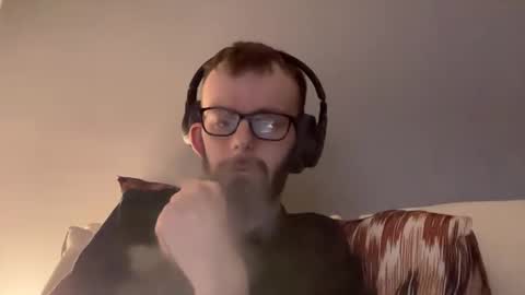 Snapshot of j_ddog chatting on 06/08/26, 10:32 JDogg online show from 06/08/26, 10:32