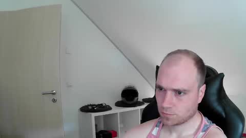 here4y online show from 05/23/26, 05:34