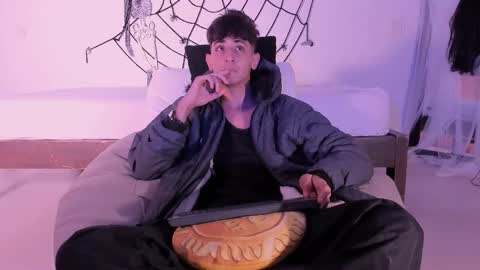 Snapshot of j_martony chatting on 10/20/25, 11:54 j_martony online show from 10/20/25, 11:54