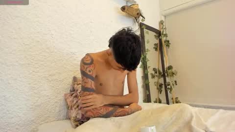 Snapshot of j_martony chatting on 12/19/25, 12:56 j_martony online show from 12/19/25, 12:56