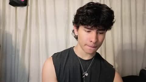 Noah online show from 06/08/26, 10:59