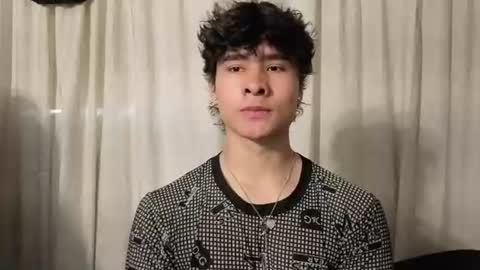 Noah online show from 06/13/26, 01:42