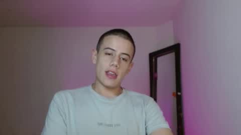 Snapshot of jac0b_x chatting on 04/19/26, 07:18 Tyler online show from 04/19/26, 07:18