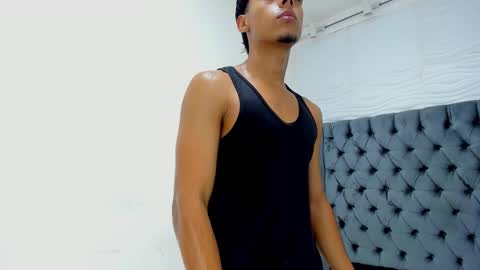 Jacoock online show from 11/08/25, 04:23