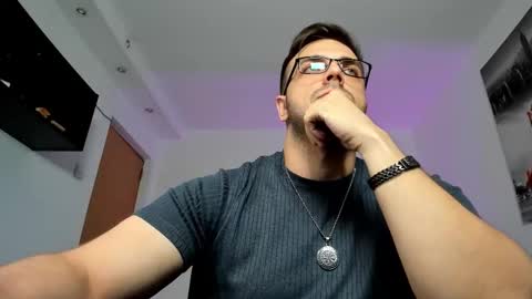 Snapshot of jace_thorne chatting on 10/02/25, 06:04 Jace online show from 10/02/25, 06:04