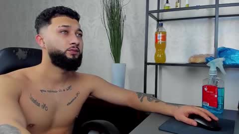 Snapshot of jacezachary chatting on 01/28/25, 06:38 JaceZachary online show from 01/28/25, 06:38