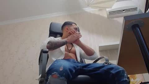 Snapshot of jacezachary chatting on 02/08/25, 10:39 JaceZachary online show from 02/08/25, 10:39