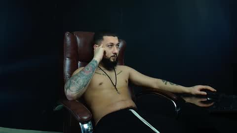 Snapshot of jacezachary chatting on 02/11/25, 10:04 JaceZachary online show from 02/11/25, 10:04