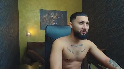 Snapshot of jacezachary chatting on 02/15/25, 10:22 JaceZachary online show from 02/15/25, 10:22