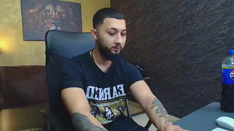 Snapshot of jacezachary chatting on 02/17/25, 01:10 JaceZachary online show from 02/17/25, 01:10