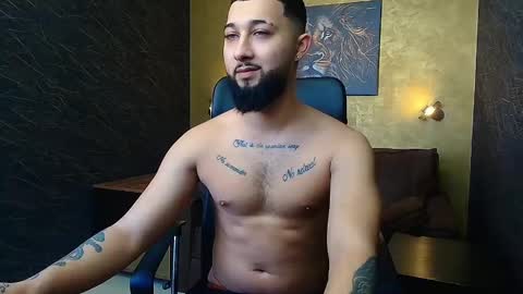 Snapshot of jacezachary chatting on 02/21/25, 12:17 JaceZachary online show from 02/21/25, 12:17