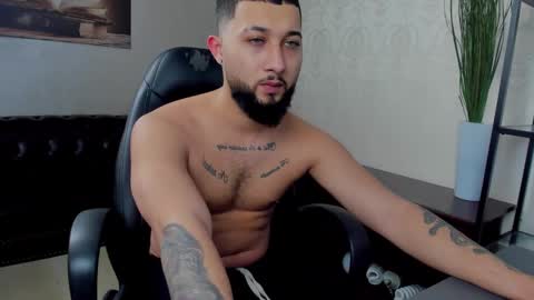 Snapshot of jacezachary chatting on 02/26/25, 09:42 JaceZachary online show from 02/26/25, 09:42