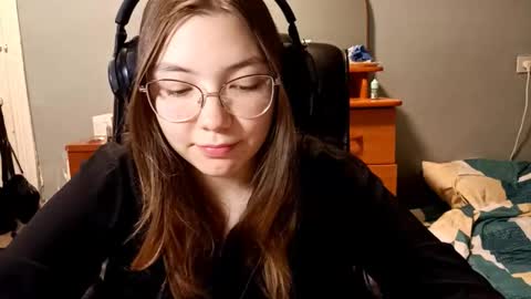Snapshot of jacintabrigham chatting on 09/14/25, 03:55 Diana online show from 09/14/25, 03:55