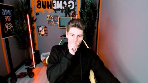 Snapshot of jack__wan chatting on 10/02/25, 12:12 Jack online show from 10/02/25, 12:12