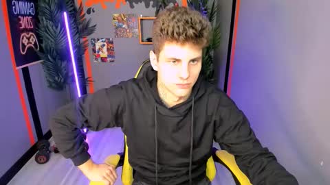 Snapshot of jack__wan chatting on 10/04/25, 03:43 Jack online show from 10/04/25, 03:43