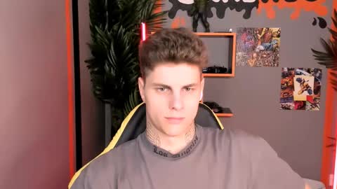 Snapshot of jack__wan chatting on 10/25/25, 09:28 Jack online show from 10/25/25, 09:28