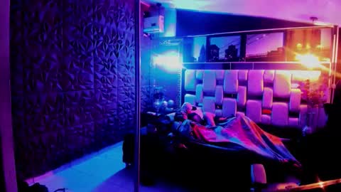 Snapshot of jack_and_rous chatting on 10/11/25, 08:13 Jack And Rous online show from 10/11/25, 08:13