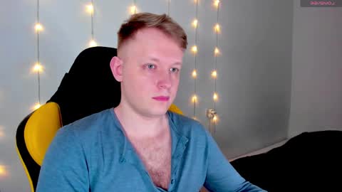 Snapshot of jack_only__ chatting on 05/15/26, 10:28 Anton online show from 05/15/26, 10:28
