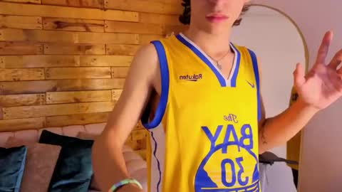 Snapshot of jack_shane chatting on 04/22/26, 04:15 Jack Shane online show from 04/22/26, 04:15