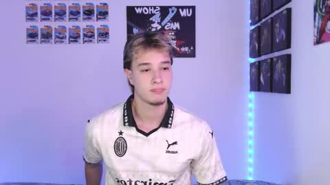 J online show from 10/23/25, 04:12