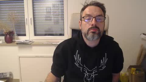 Snapshot of jackbauer9999 chatting on 12/10/24, 01:33 jackbauer9999 online show from 12/10/24, 01:33