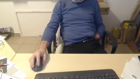 Snapshot of jackbauer9999 chatting on 12/11/24, 07:09 jackbauer9999 online show from 12/11/24, 07:09