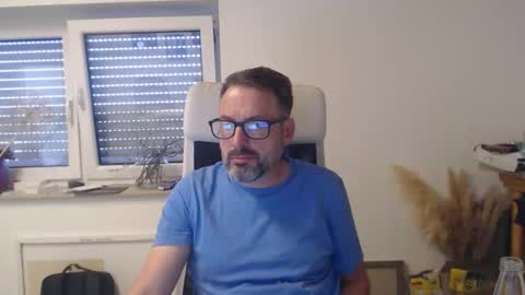 Snapshot of jackbauer9999 chatting on 05/29/26, 02:04 jackbauer9999 online show from 05/29/26, 02:04