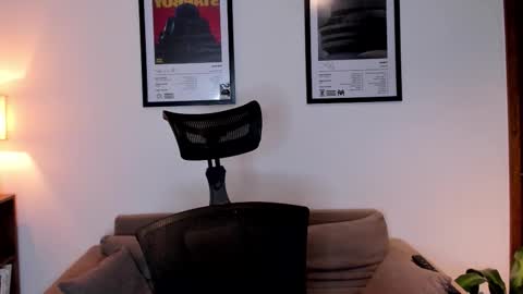 Snapshot of jackboy_2000 chatting on 10/02/25, 10:22 Jack J online show from 10/02/25, 10:22