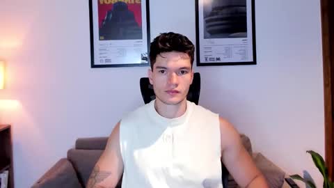 Snapshot of jackboy_2000 chatting on 10/09/25, 10:46 Jack J online show from 10/09/25, 10:46