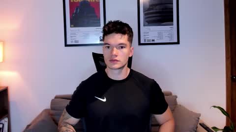 Snapshot of jackboy_2000 chatting on 10/17/25, 10:51 Jack J online show from 10/17/25, 10:51