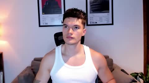 Snapshot of jackboy_2000 chatting on 10/23/25, 10:36 Jack J online show from 10/23/25, 10:36