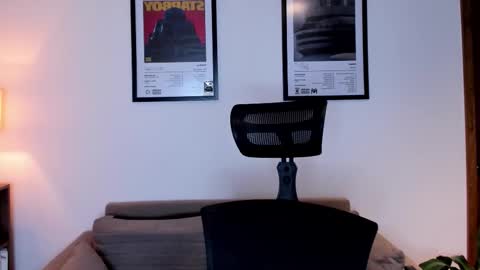 Snapshot of jackboy_2000 chatting on 10/25/25, 10:34 Jack J online show from 10/25/25, 10:34