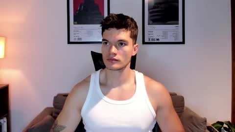 Snapshot of jackboy_2000 chatting on 10/27/25, 10:41 Jack J online show from 10/27/25, 10:41