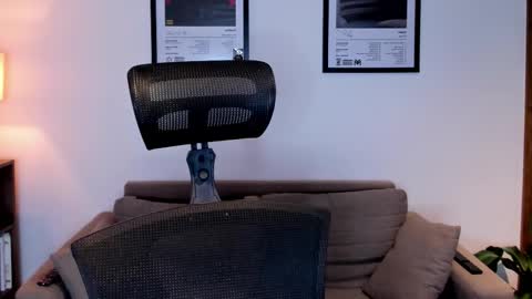 Snapshot of jackboy_2000 chatting on 10/29/25, 11:01 Jack J online show from 10/29/25, 11:01