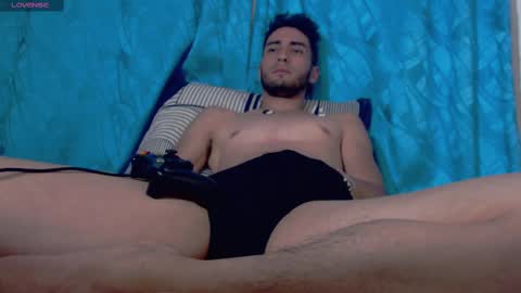 Snapshot of jackdavxixen chatting on 02/16/25, 04:20 jack xixen online show from 02/16/25, 04:20