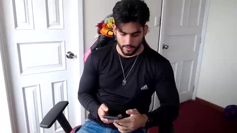 Snapshot of jackecuador chatting on 09/18/25, 08:11 Jack online show from 09/18/25, 08:11