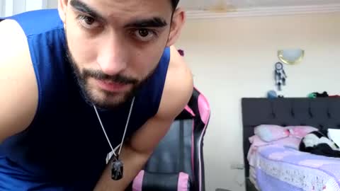 Snapshot of jackecuador chatting on 11/11/25, 04:29 Jack online show from 11/11/25, 04:29