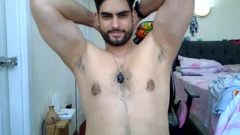 Snapshot of jackecuador chatting on 11/15/25, 08:49 Jack online show from 11/15/25, 08:49