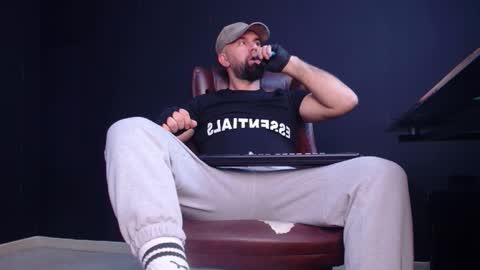 JackEthan online show from 10/25/25, 04:53