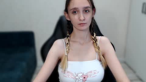 jackie__morgan online show from 12/27/24, 01:39