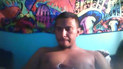 Snapshot of jackieandpablo chatting on 09/19/25, 12:23 jackieandpablo online show from 09/19/25, 12:23