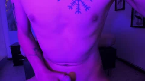 jackk_8 online show from 09/12/25, 09:48