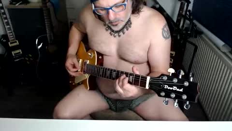 Jack independent model  online show from 05/22/26, 08:14