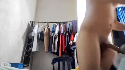 Snapshot of jackparrow22 chatting on 10/22/25, 04:02 Jack online show from 10/22/25, 04:02