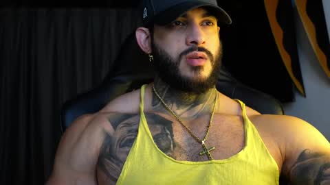 Snapshot of jackson__cottonwood chatting on 04/08/26, 01:33 JC online show from 04/08/26, 01:33