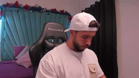 Snapshot of jackson_stifler1 chatting on 12/14/25, 10:03 Jckson Stifler online show from 12/14/25, 10:03