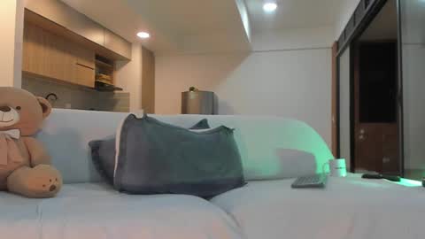 Snapshot of jackson_wayne__ chatting on 11/05/25, 11:27 Jackson Wayne online show from 11/05/25, 11:27