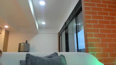 Snapshot of jackson_wayne__ chatting on 12/03/25, 10:41 Jackson Wayne online show from 12/03/25, 10:41