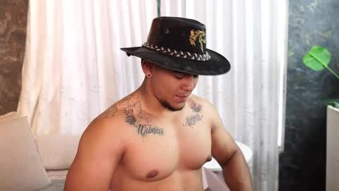 Snapshot of jacksonbell9 chatting on 10/22/25, 01:22 Jackson Bell online show from 10/22/25, 01:22